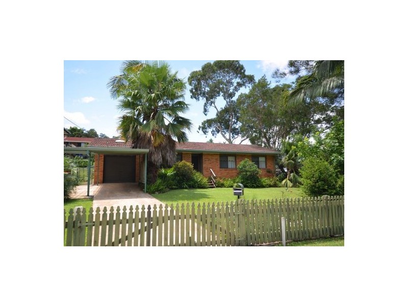 37 Gillibri Crescent, Sawtell NSW 2452