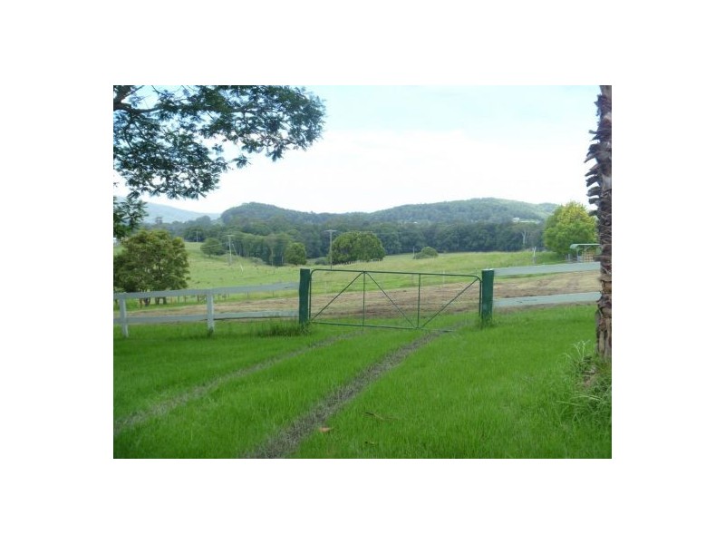 67 Brewers Road, Nana Glen NSW 2450