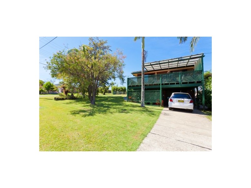 62 Linden Avenue, Boambee East NSW 2452