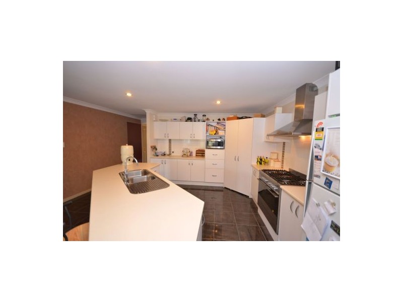 2 Farrell Close, Bonville NSW 2441