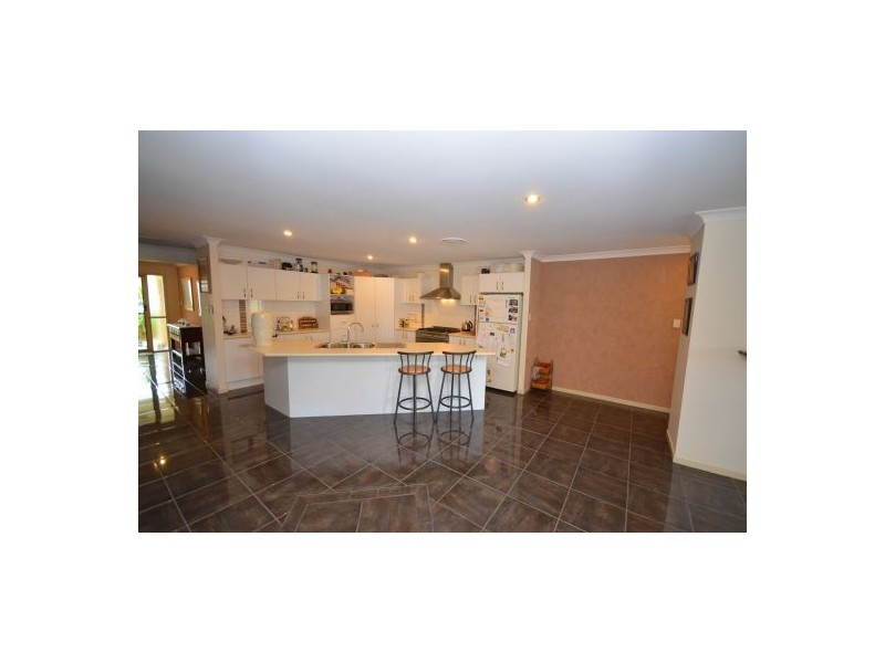 2 Farrell Close, Bonville NSW 2441