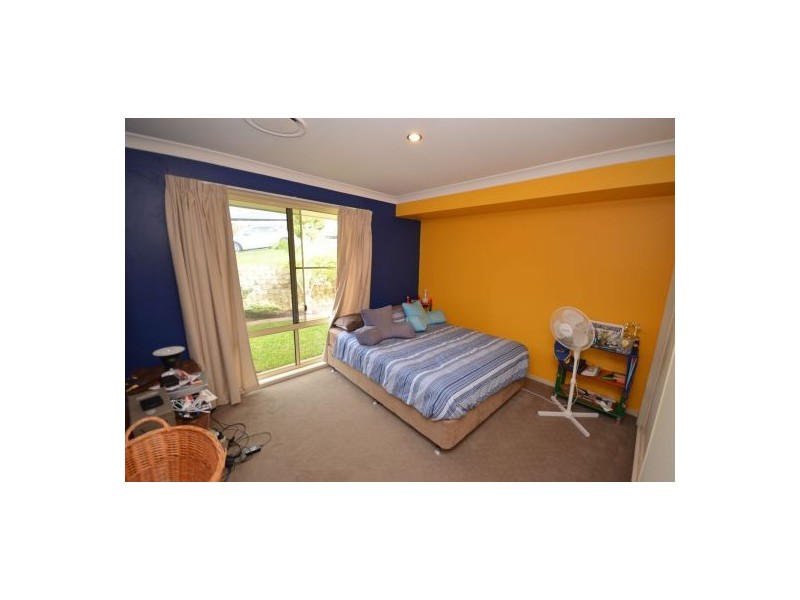 2 Farrell Close, Bonville NSW 2441