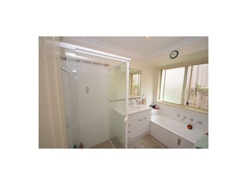 2 Farrell Close, Bonville NSW 2441