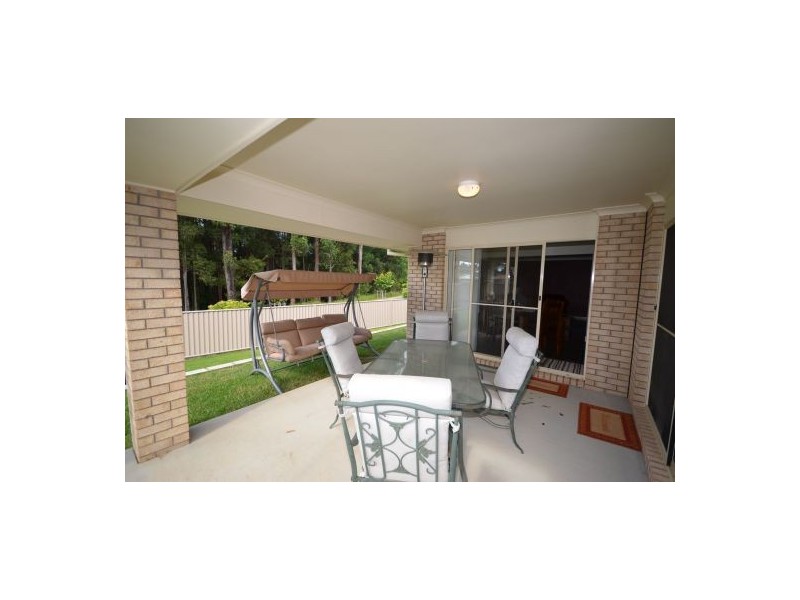 2 Farrell Close, Bonville NSW 2441