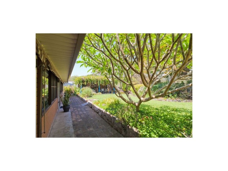 22 Alleena Drive, Toormina NSW 2452