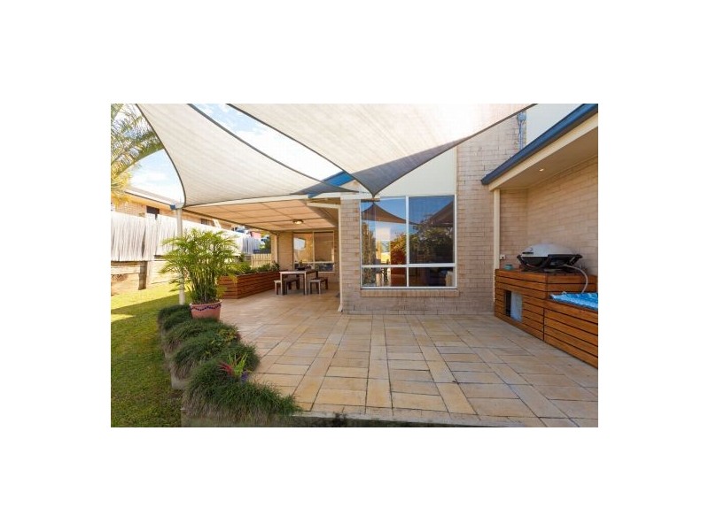 5 Celeste Place, Bonville NSW 2441