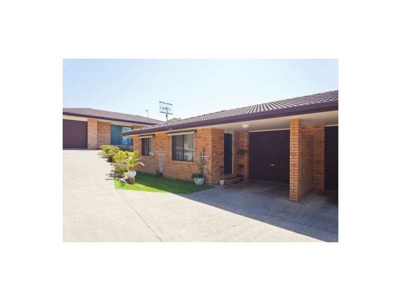 2/10 Lalaguli Drive, Toormina NSW 2452