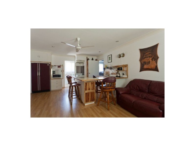 2/10 Lalaguli Drive, Toormina NSW 2452