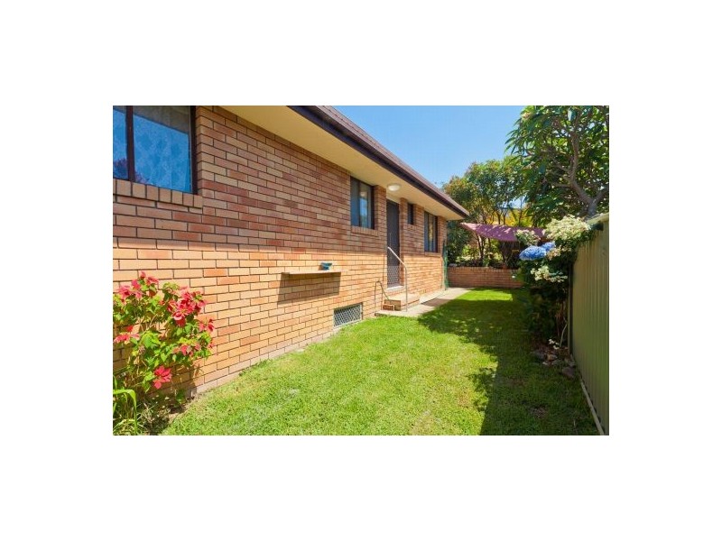 2/10 Lalaguli Drive, Toormina NSW 2452