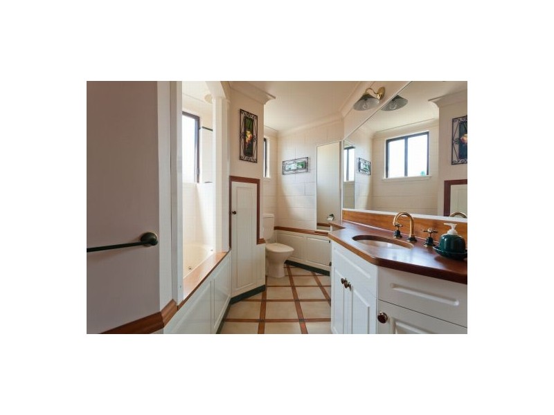 28 Pearce Drive, Coffs Harbour NSW 2450