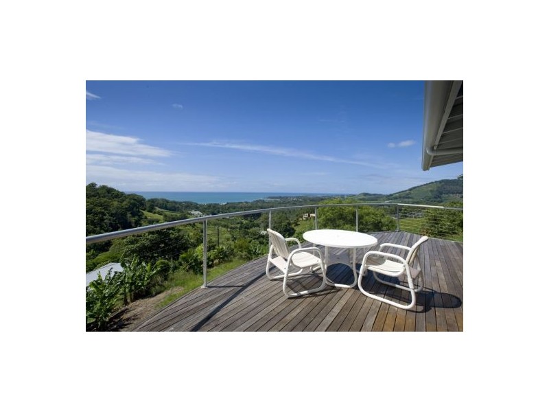 89 Rippingales Road, Korora NSW 2450