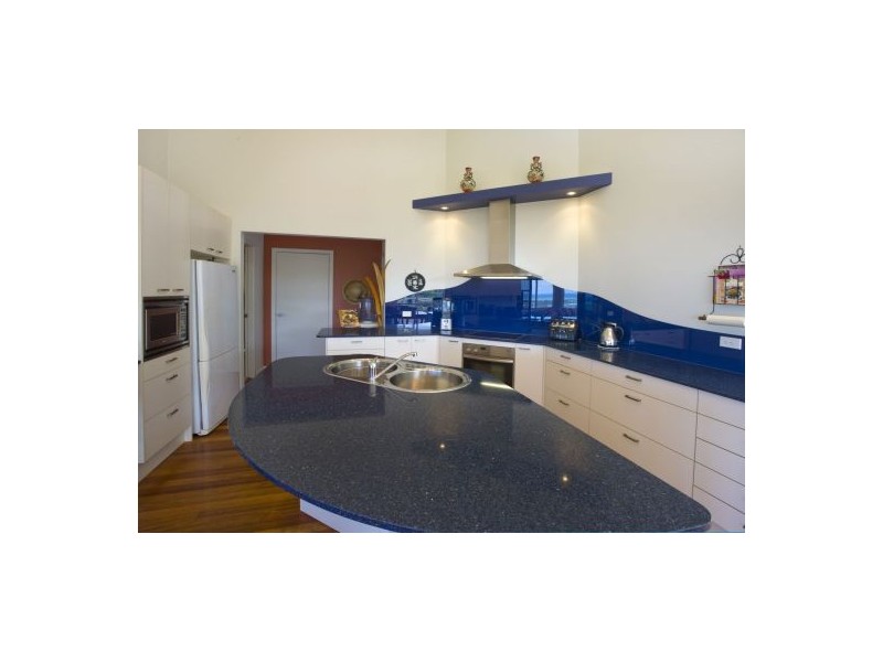 89 Rippingales Road, Korora NSW 2450
