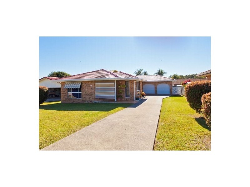 3 Rankin Close, Boambee East NSW 2452