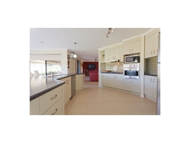 25 Short Cut Road, Raleigh NSW 2454