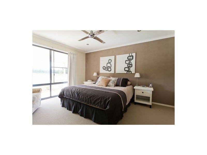 25 Short Cut Road, Raleigh NSW 2454