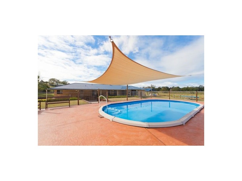 25 Short Cut Road, Raleigh NSW 2454