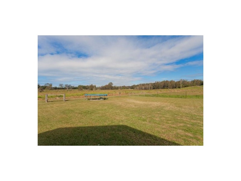 25 Short Cut Road, Raleigh NSW 2454