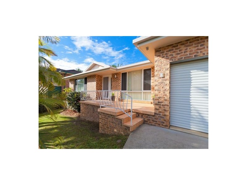 7 Woodswallow Close, Boambee East NSW 2452