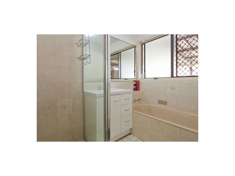 16 Illabo Crescent, Toormina NSW 2452