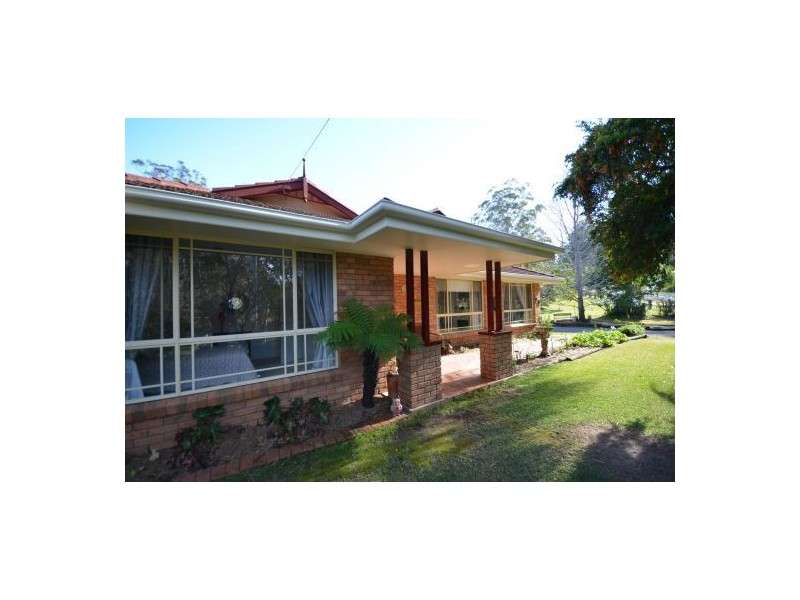 9 Hammond Road, Emerald Beach NSW 2456