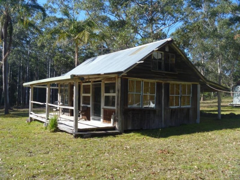 239 Lurcocks Creek Road, Glenreagh NSW 2450
