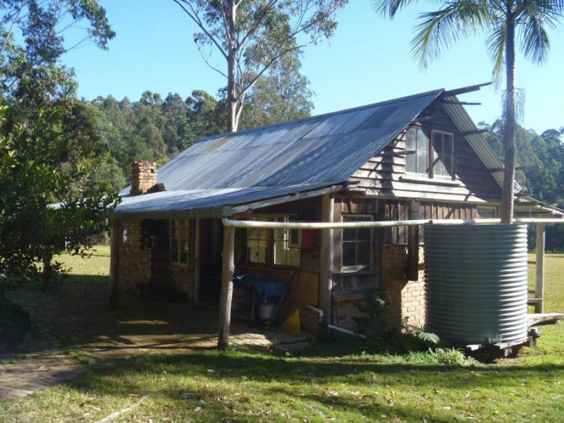 239 Lurcocks Creek Road, Glenreagh NSW 2450