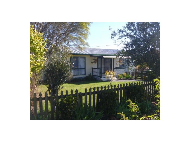 7 Stanley Street, Lowanna NSW 2450