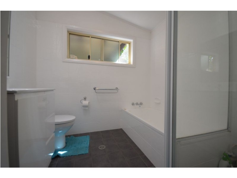 2 Grant Close, Coffs Harbour NSW 2450