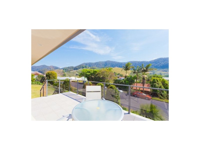 42 Vera Drive, Coffs Harbour NSW 2450