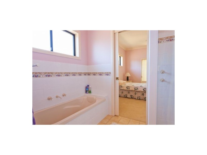 17 Pepperman Road, Boambee East NSW 2452