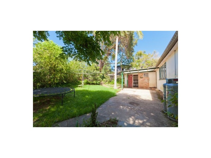 18 Bent Street, Nana Glen NSW 2450