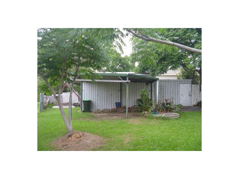 18 Bent Street, Nana Glen NSW 2450