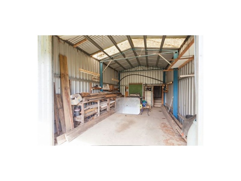 18 Bent Street, Nana Glen NSW 2450