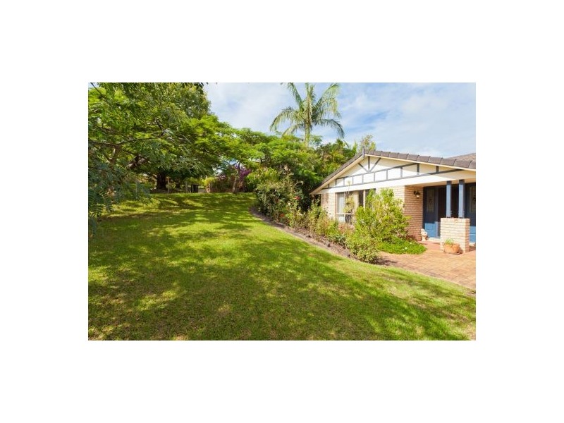 8 Seabreeze Place, Boambee East NSW 2452