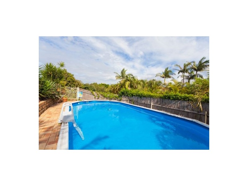 8 Seabreeze Place, Boambee East NSW 2452