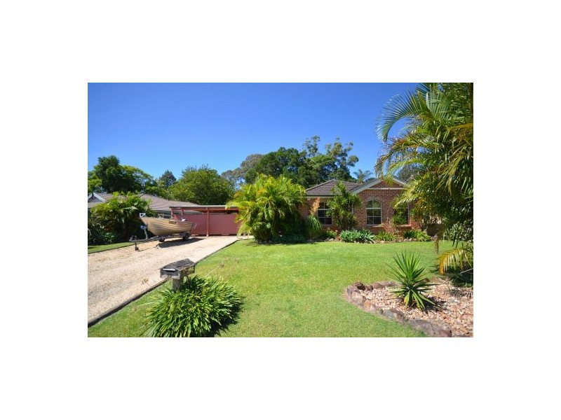 19 Avonleigh Drive, Boambee East NSW 2452