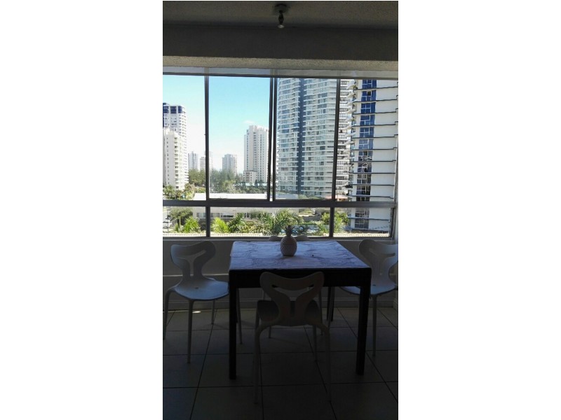 20/15 Pacific St, Main Beach QLD 4217