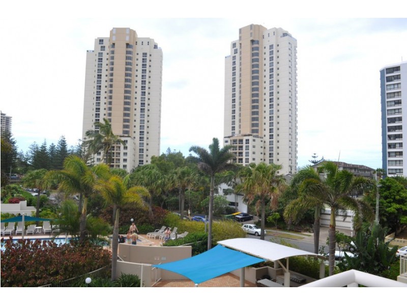 306/52 Pacific St, Main Beach QLD 4217