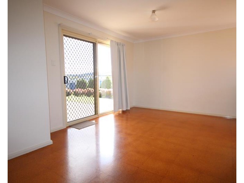 12 Barton Street, Stanthorpe QLD 4380