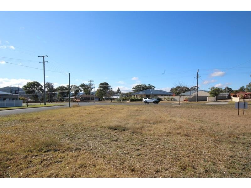 40 Wallangarra Road, Stanthorpe QLD 4380