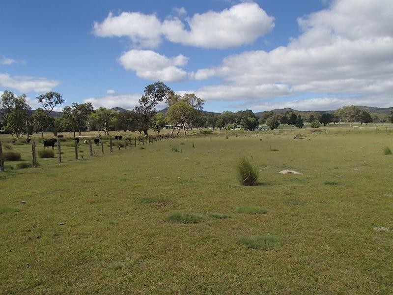 Mt Norman Road, Wallangarra QLD 4383