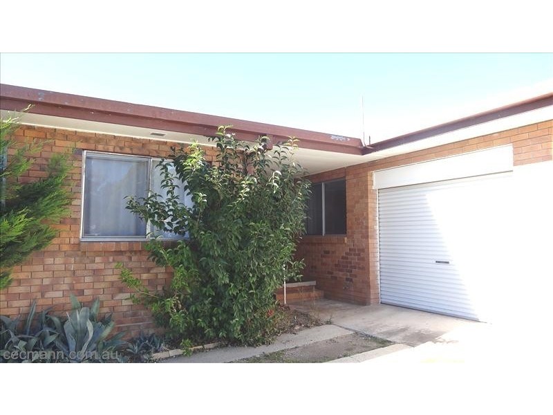 2/15 McGregor Tce, Stanthorpe QLD 4380