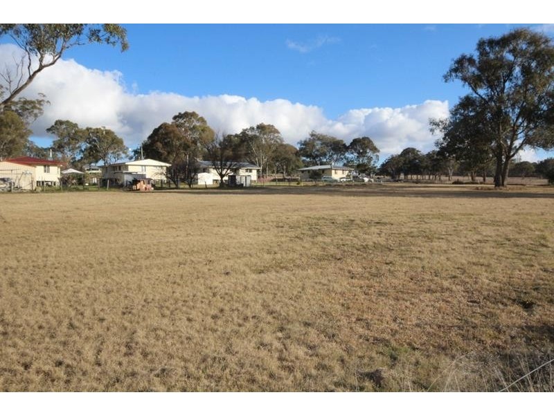 16-20 Margetts and Bengalla Streets, Wallangarra QLD 4383