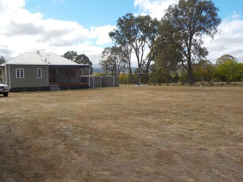 10 Stabilies Road, Stanthorpe QLD 4380