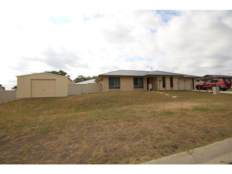 23 Barton Street, Stanthorpe QLD 4380