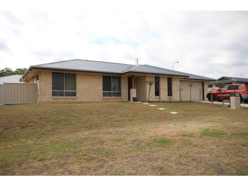 23 Barton Street, Stanthorpe QLD 4380