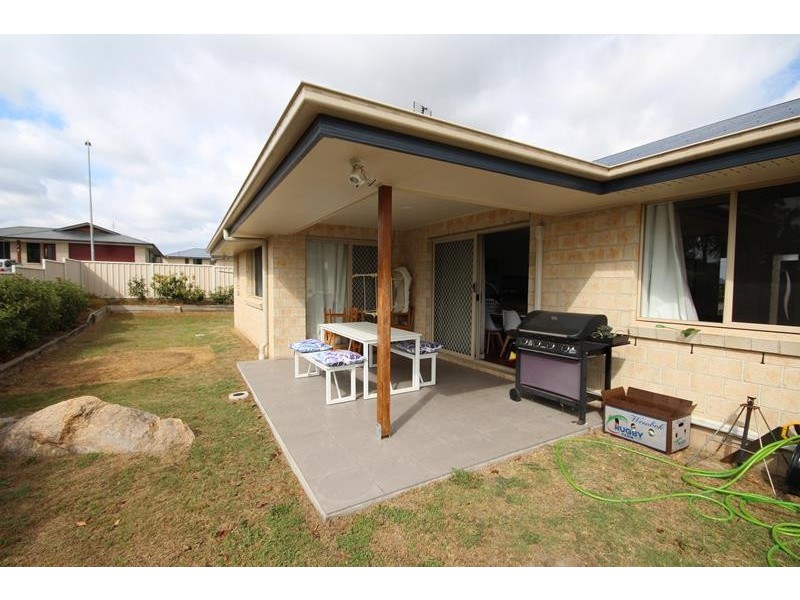 23 Barton Street, Stanthorpe QLD 4380