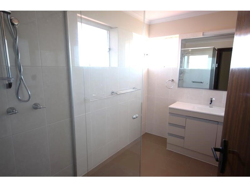 98 High Street, Stanthorpe QLD 4380