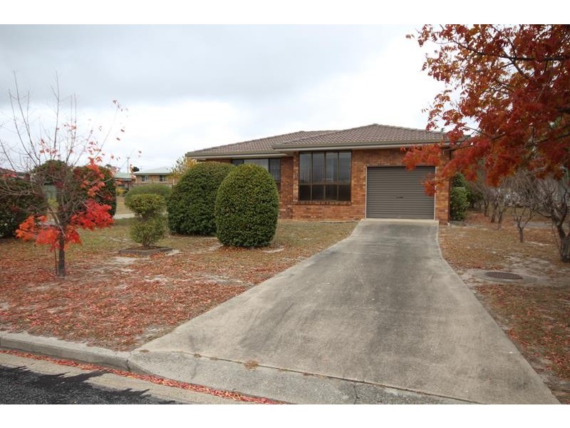 9 Wattle Court, Stanthorpe QLD 4380