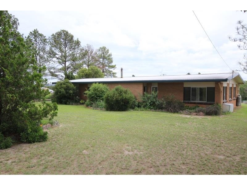 316 Amiens Road, Stanthorpe QLD 4380
